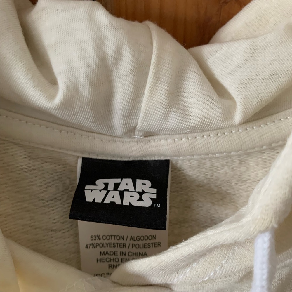 Star Wars Sweatshirt. - Picture 3 of 6